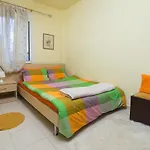 Home Suites Апартаменты *