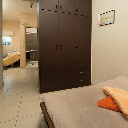 Home Suites דירה