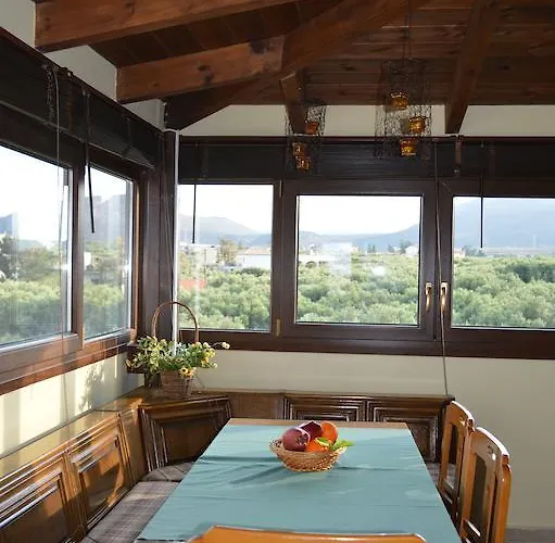 Apartament Home Suites *