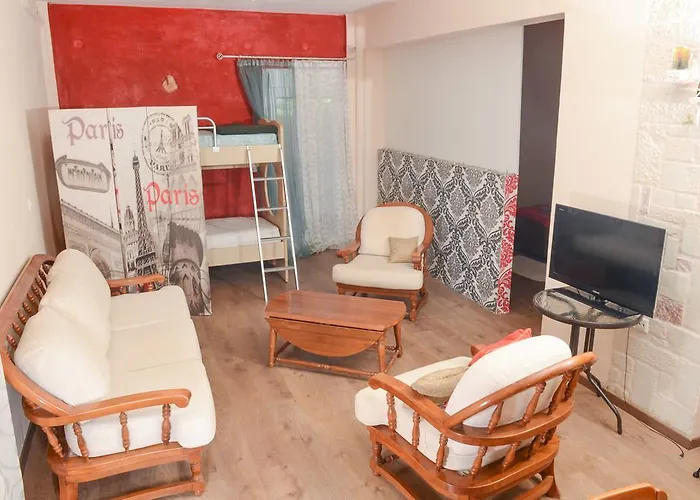 Apartament Home Suites *