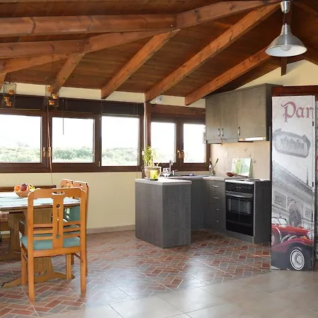 Apartament Home Suites