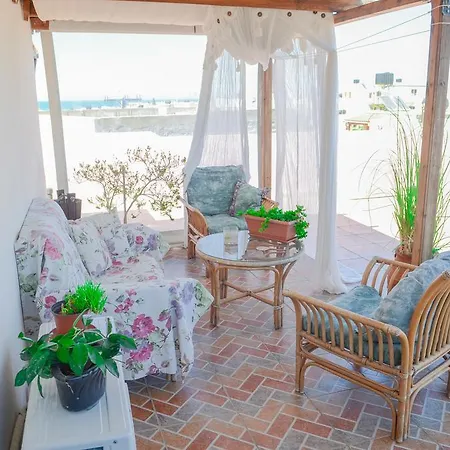 Apartament Home Suites
