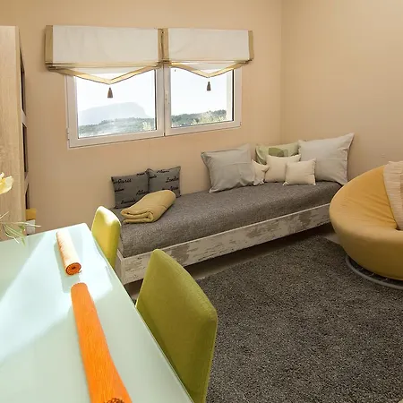 Apartament Home Suites